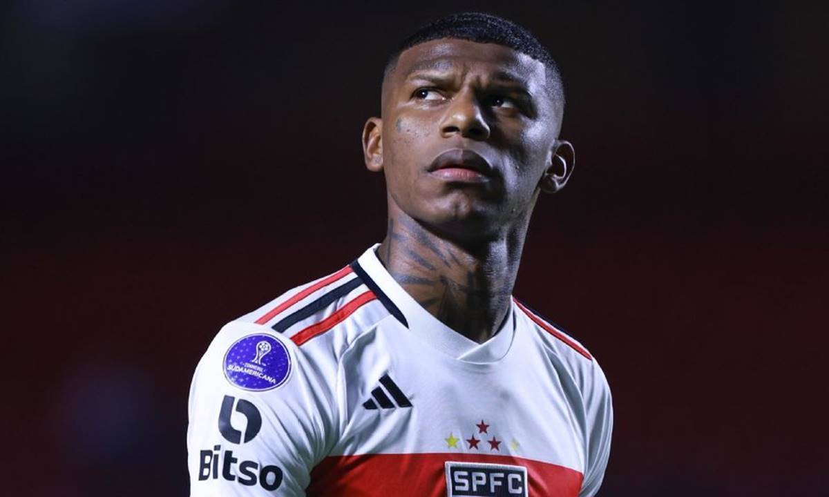 Arboleda rejeita renovação, é oferecido a rival e liga alerta no São Paulo