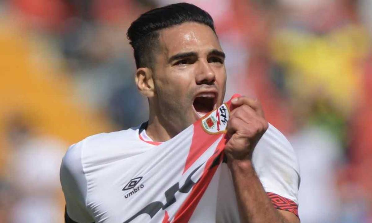 Grêmio vê Falcao Garcia como opção mais viável e tentará contratação