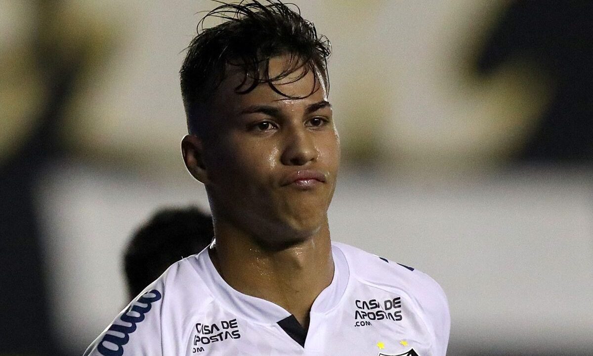 Kaio Jorge volta a ser especulado em um retorno ao futebol brasileiro