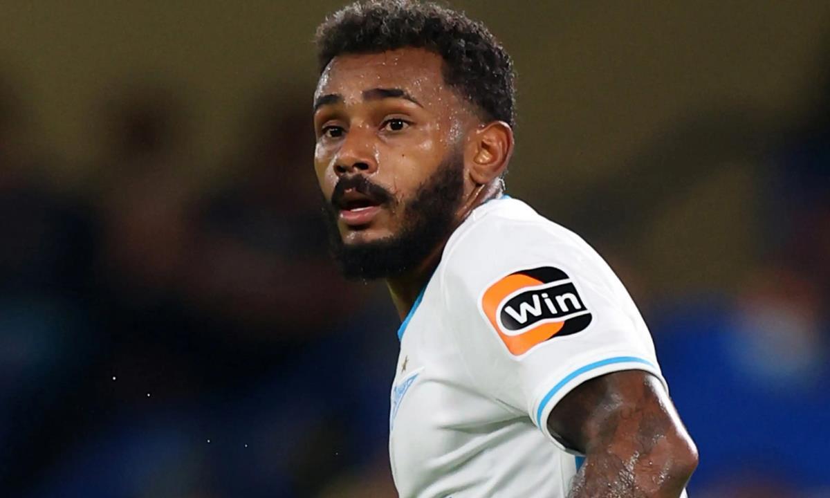 Botafogo está com negociações avançadas com Wendel, meia do Zenit
