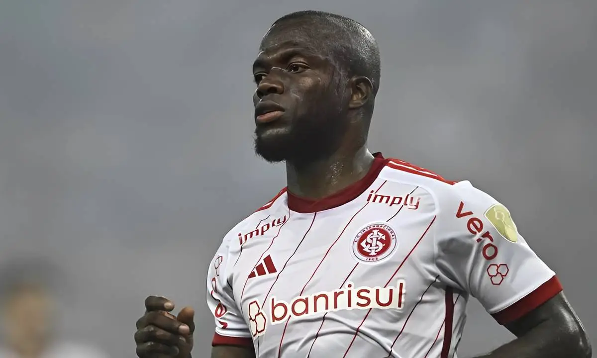 Enner Valencia recebe contatos para trocar o Inter por rival do Brasileirão
