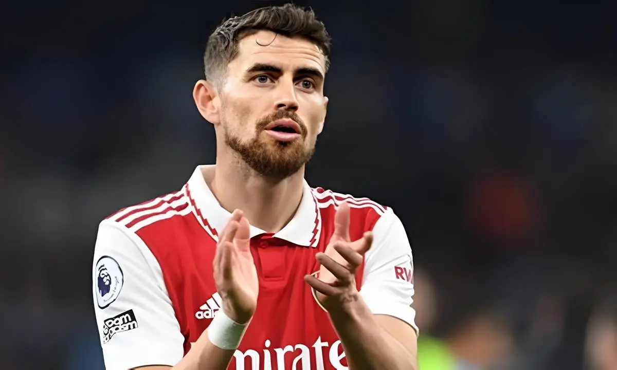 Cogitando volta, Jorginho tem dois clubes como preferência no Brasil
