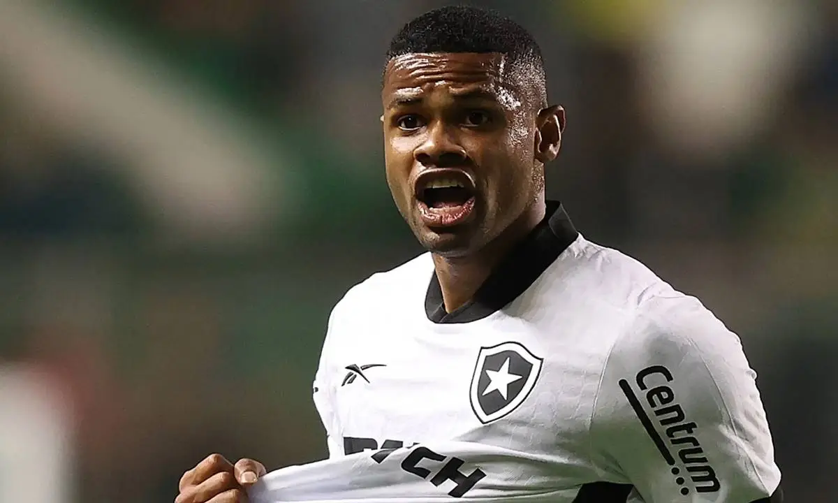 Grêmio topa pagar R$15 milhões por Júnior Santos, do Botafogo