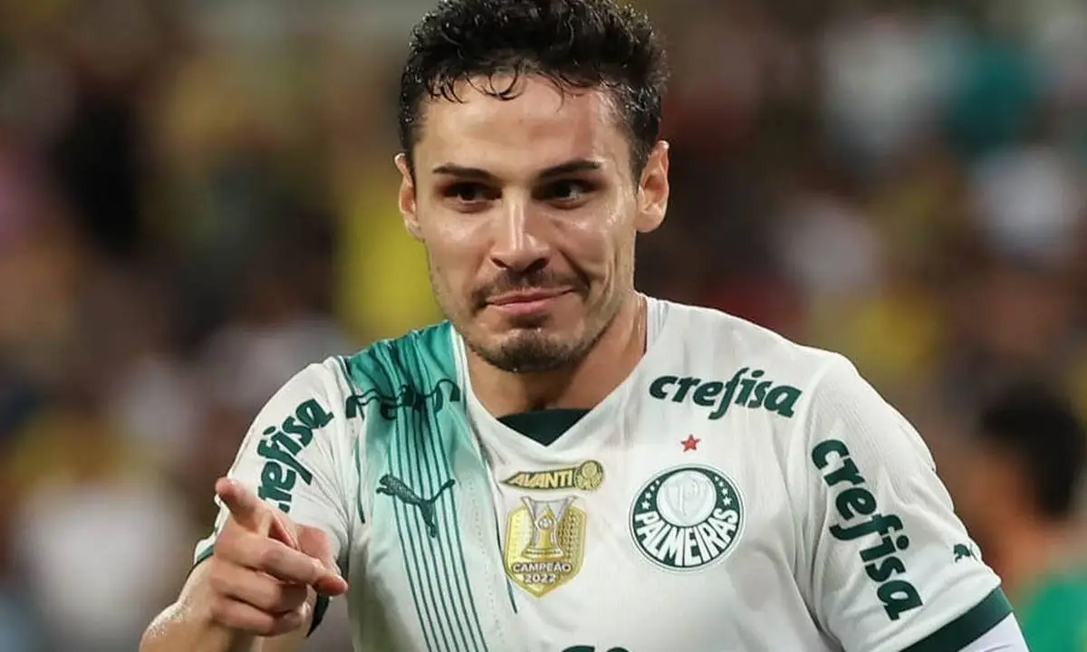 Raphael Veiga novo tim