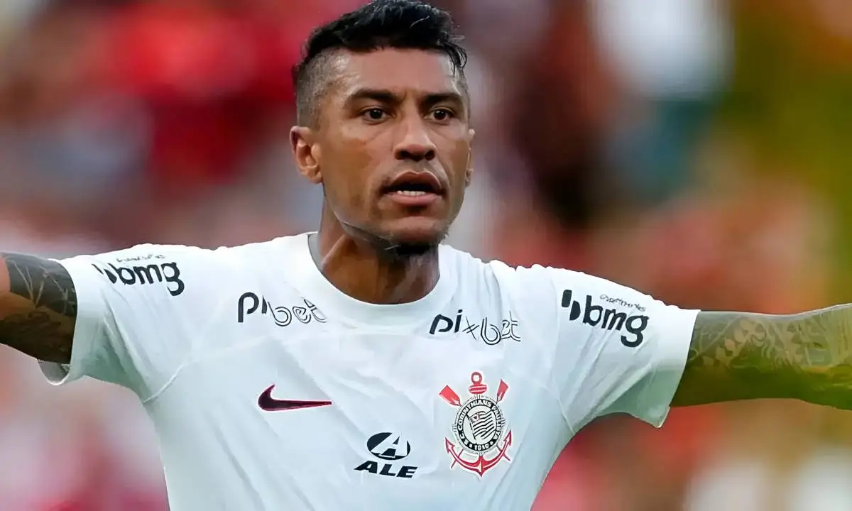 Paulinho de saída do Corinthians