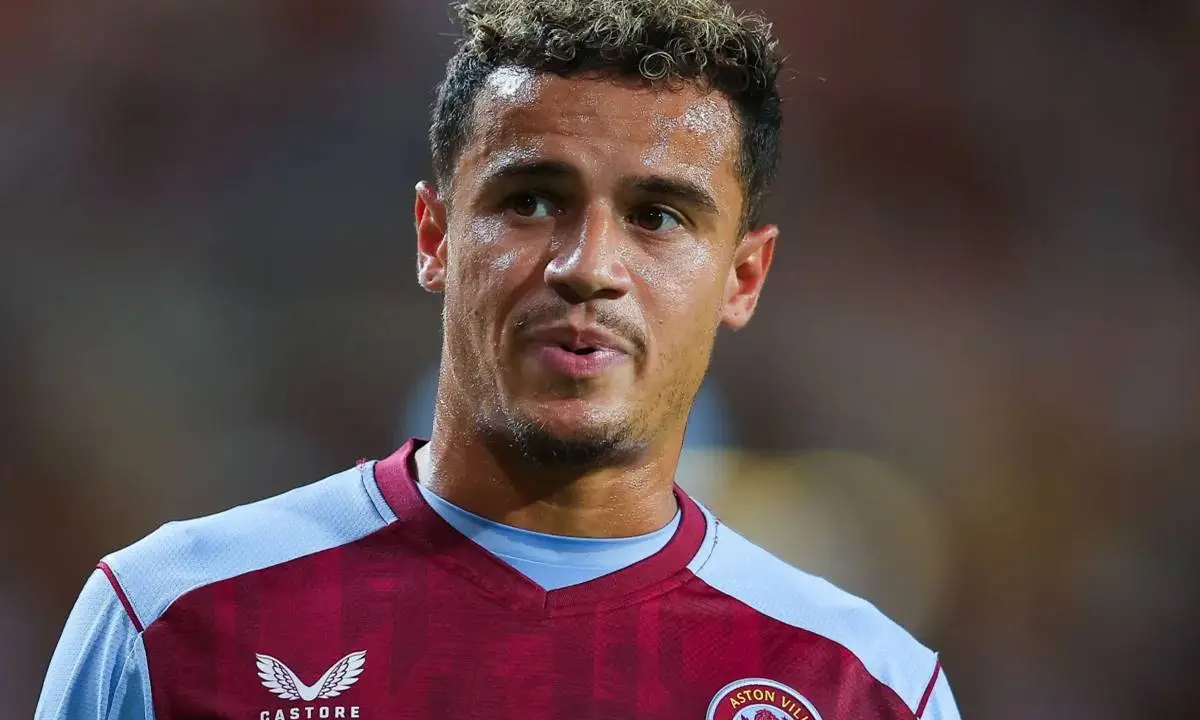 Coutinho negocia rescisão com o Aston Villa para retornar ao Vasco