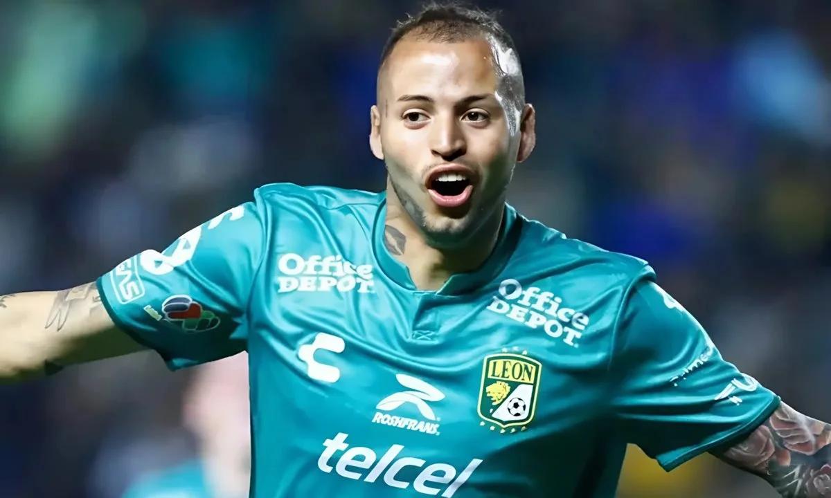 Nico López é oferecido e teria salários de R$150 mil no Internacional