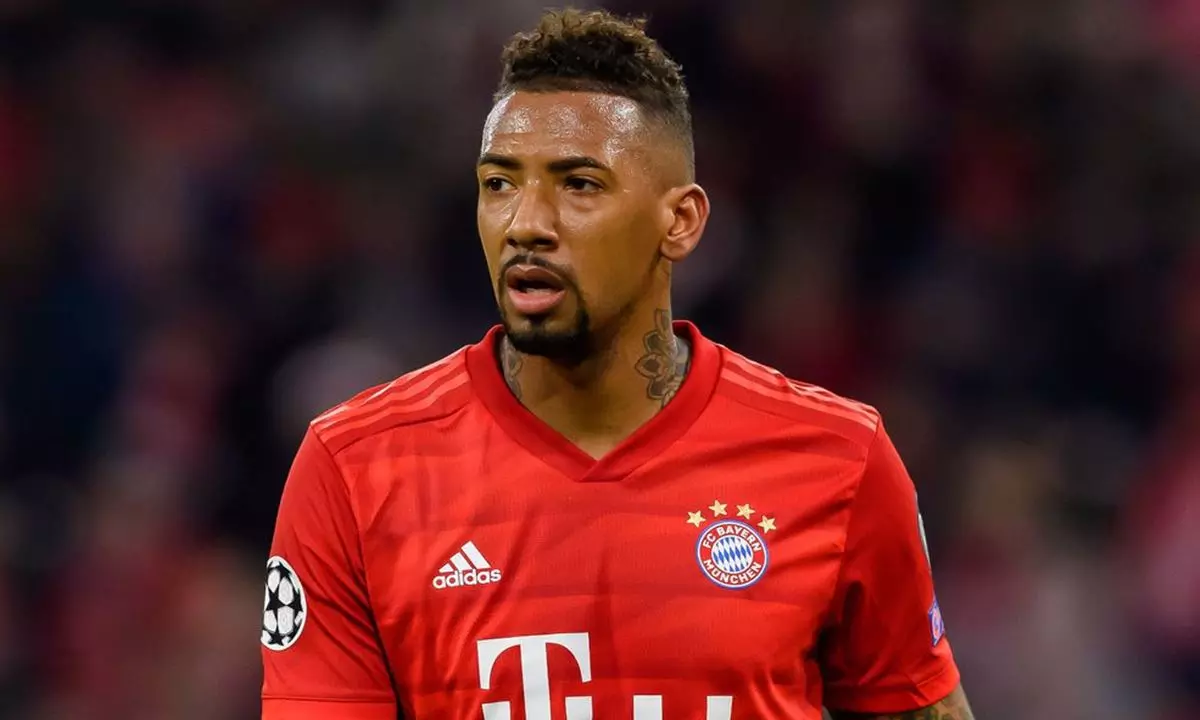 Ídolo do Bayern, zagueiro Jérôme Boateng é oferecido ao Corinthians