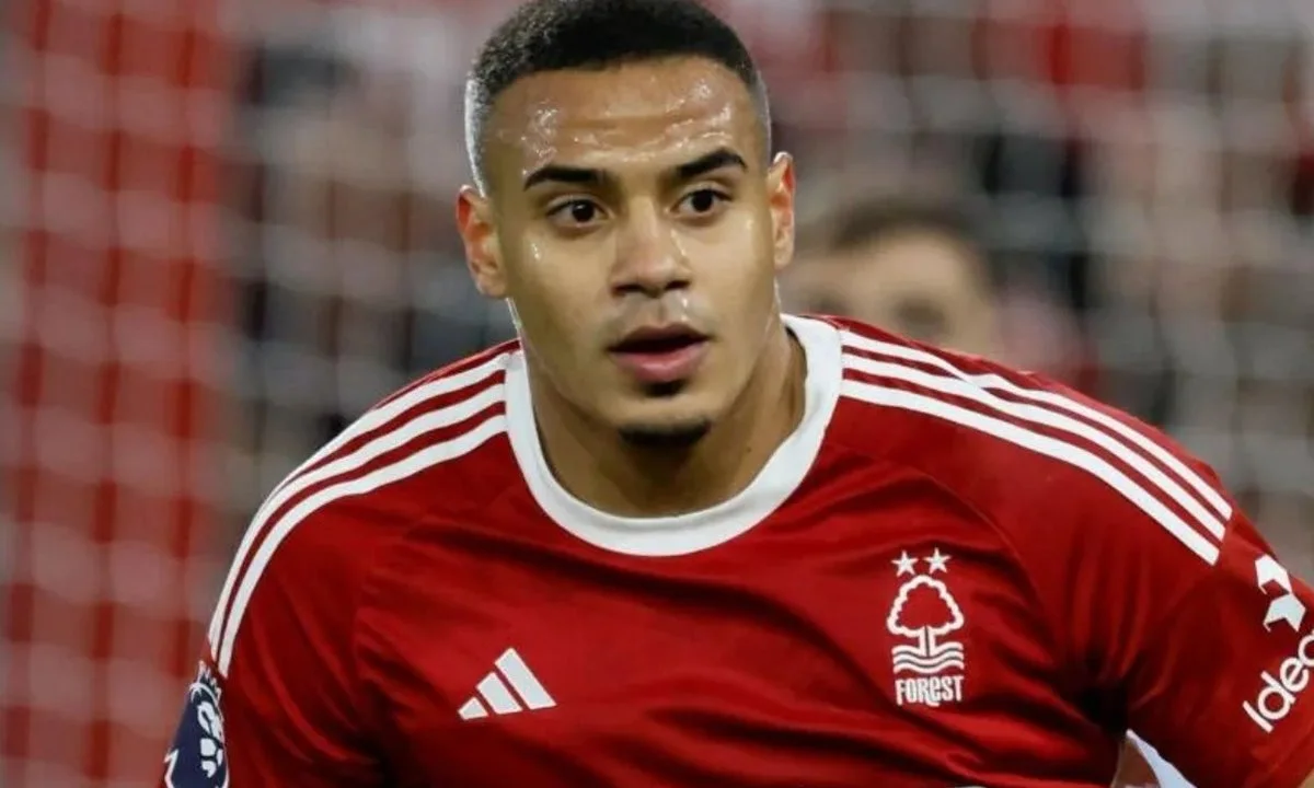 Em alta na Premier League, Murillo é alvo de três gigantes da Europa