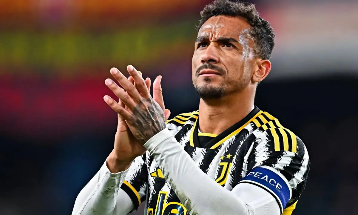 Danilo topa reduzir salário para retornar ao Brasil e há três interessados