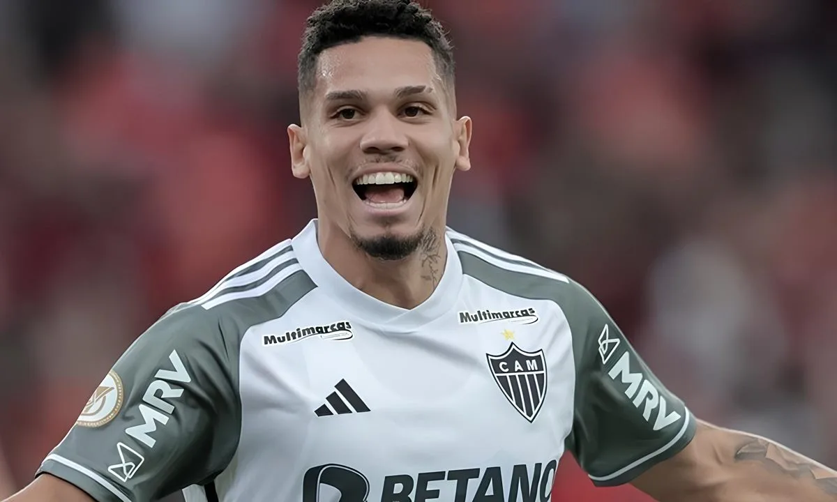 Palmeiras encaminha a compra do atacante Paulinho por R$115 milhões