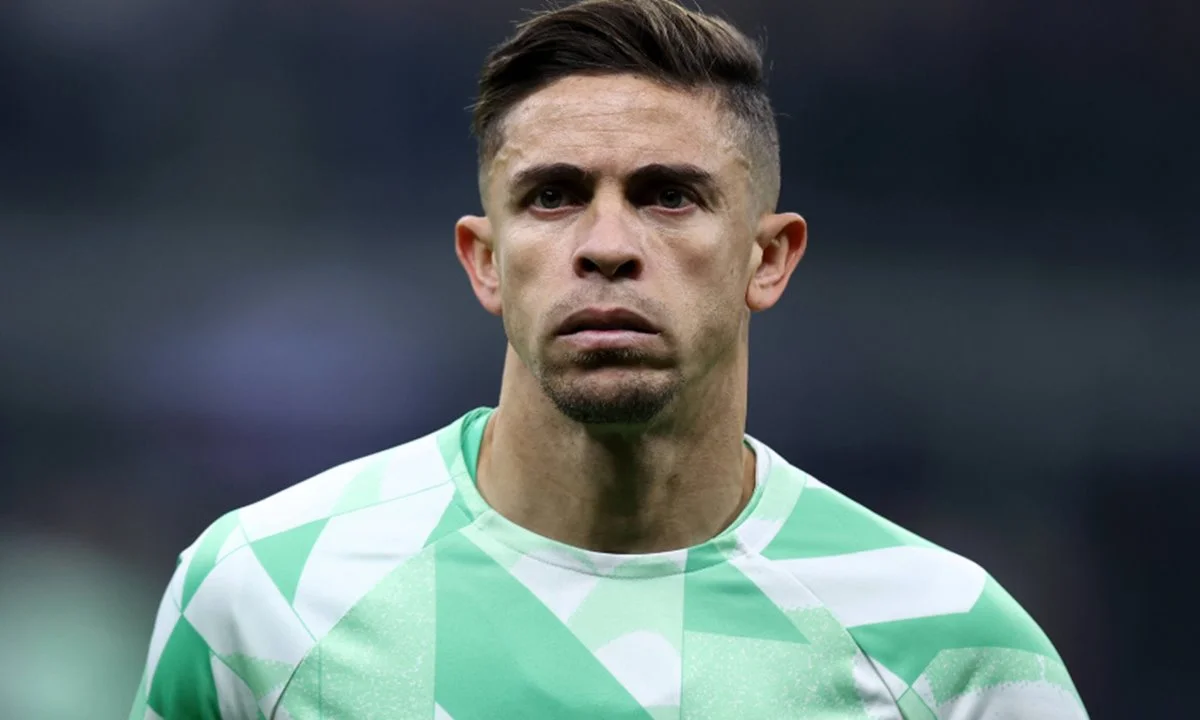 Corinthians abre negociação com o zagueiro Gabriel Paulista, ex-Arsenal