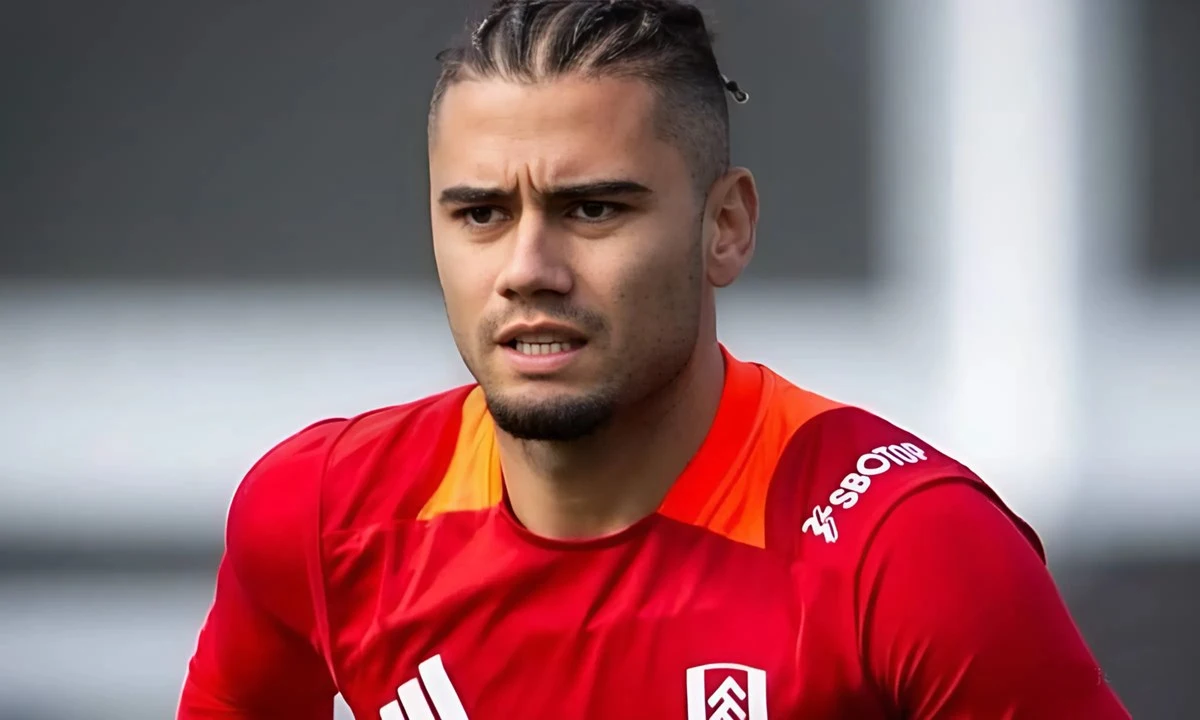 Flamengo marca reunião com staff de Andreas Pereira e negócio esquenta