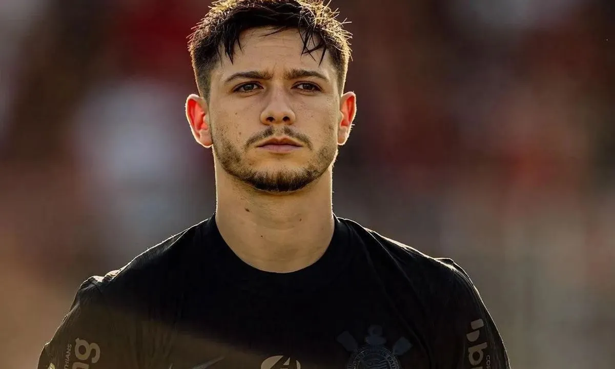 Corinthians teme saída de Rodrigo Garro e define substituto no mercado