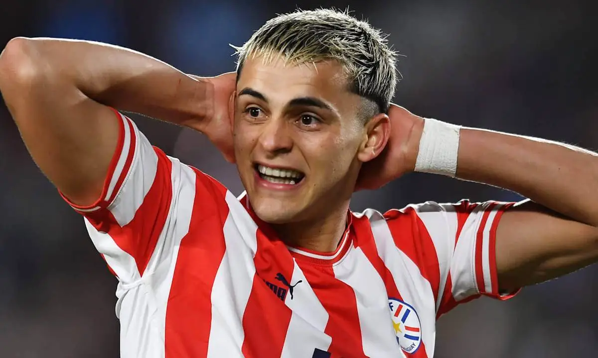 Palmeiras decide sobre acerto com Ramón Sosa, do Nottingham Forest
