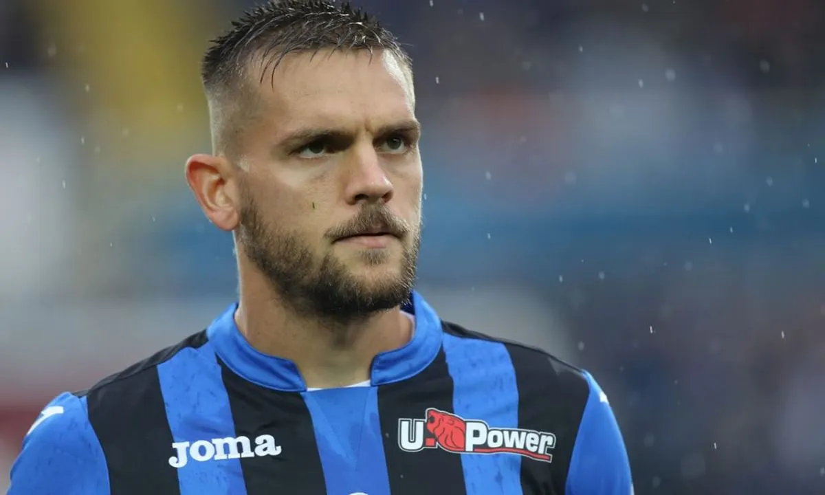 Grêmio mira ‘chapéu’ no Inter pelo zagueiro Rafael Tolói e recebe resposta