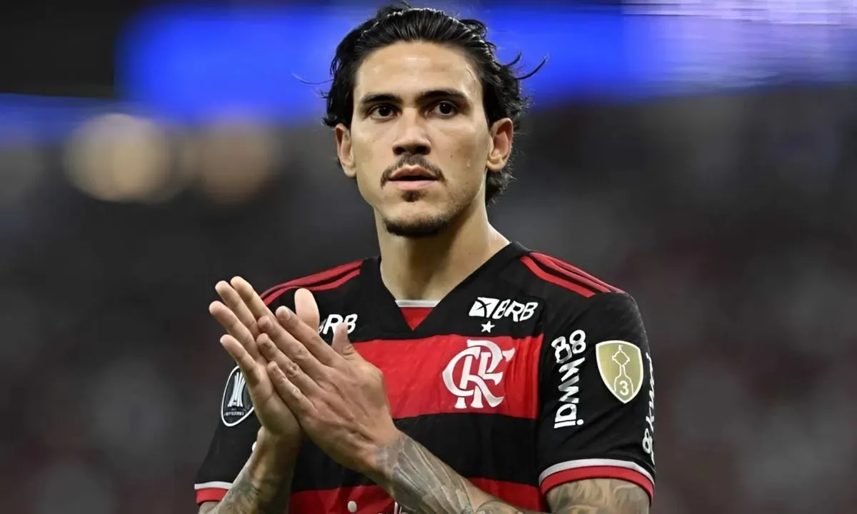 Corinthians monitora situação e toma decisão sobre investida por Pedro