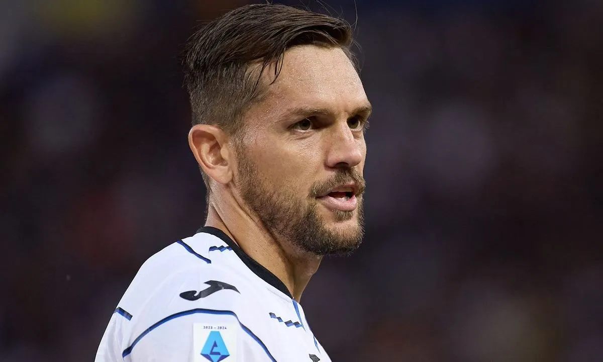 São Paulo faz consulta por Rafael Tolói e já recebe resposta do zagueiro