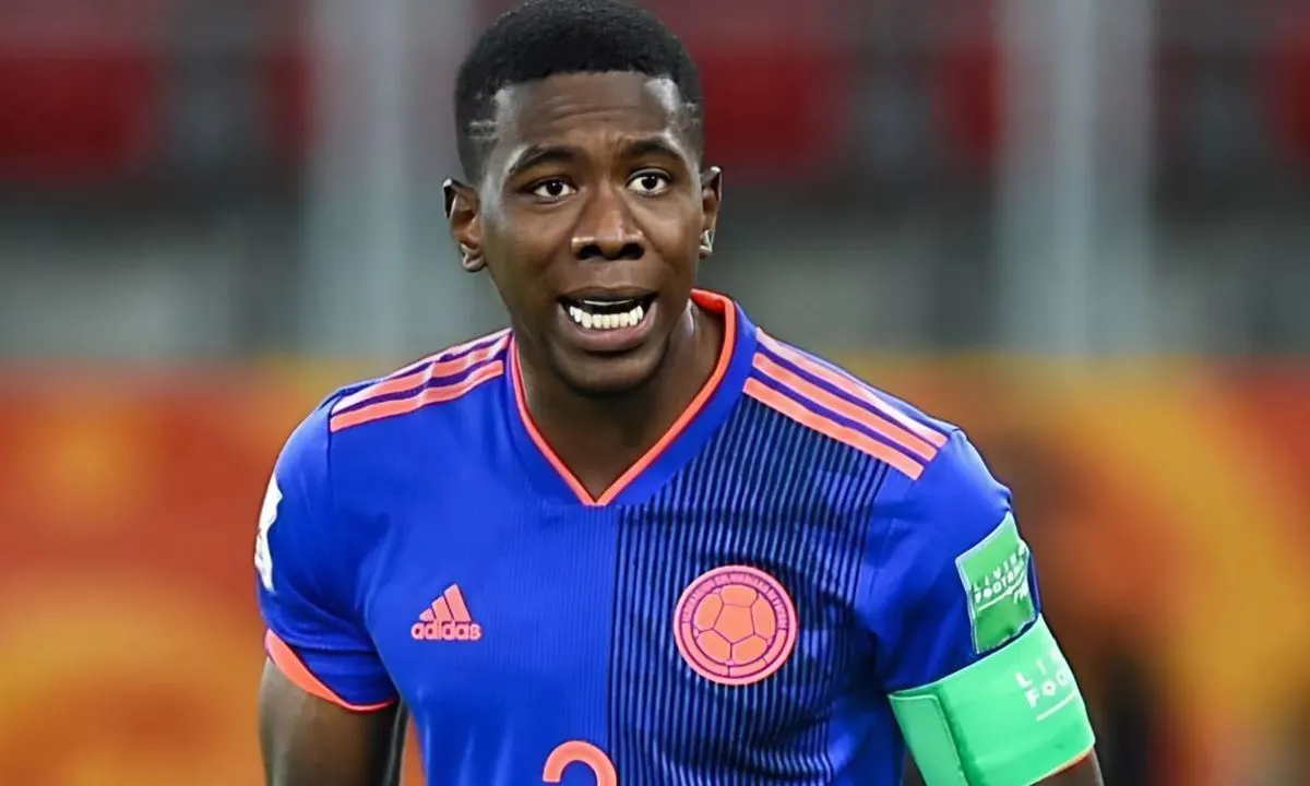 Vasco se aproxima de acordo com zagueiro Carlos Cuesta, do Galatasaray
