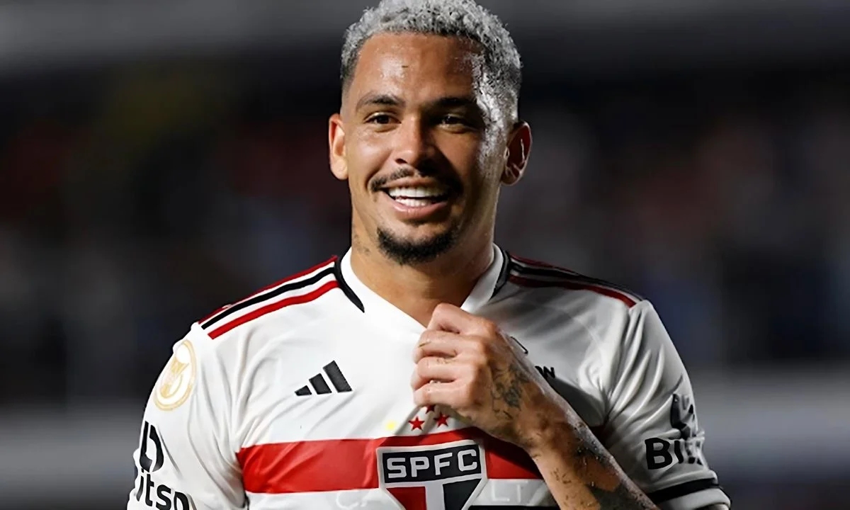 Vasco faz consulta por Luciano, que tem futuro indefinido no São Paulo