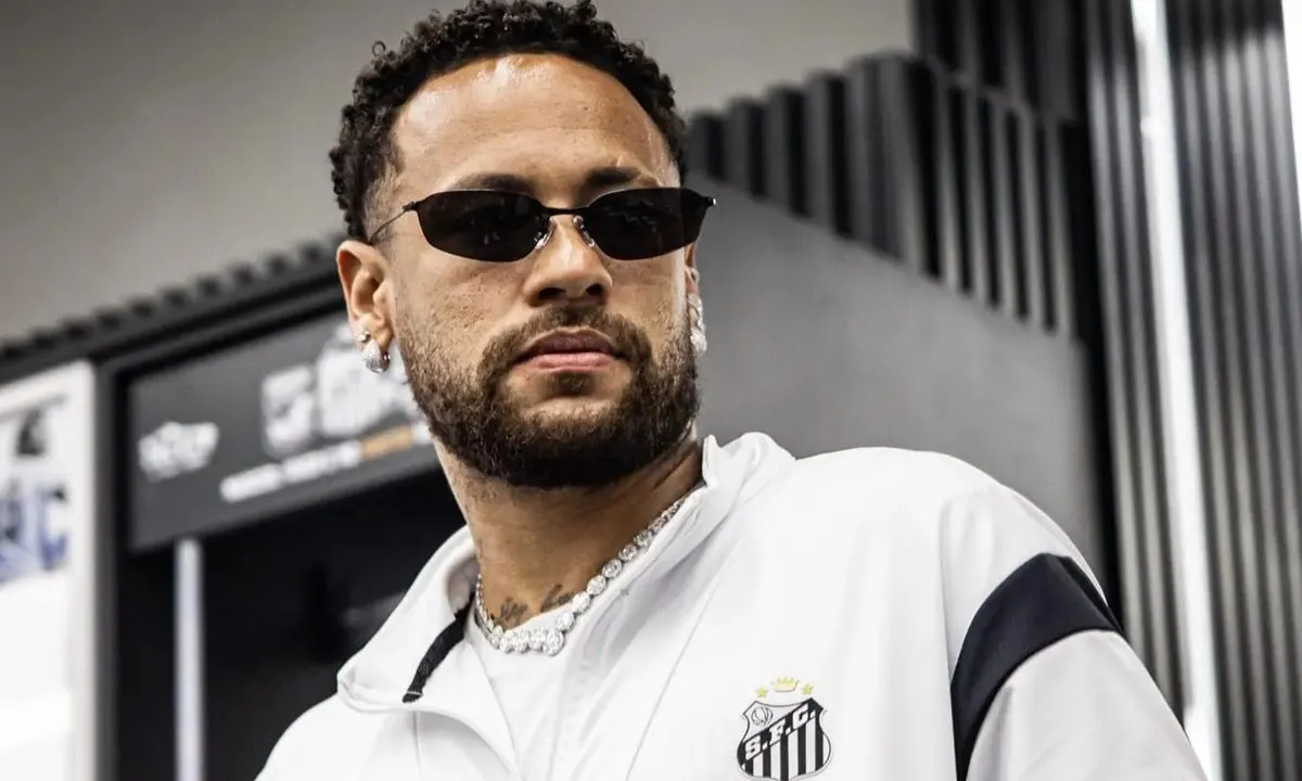 Neymar avalia deixar o Santos e surpreender com retorno à La Liga