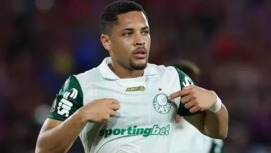 Vitor Roque
