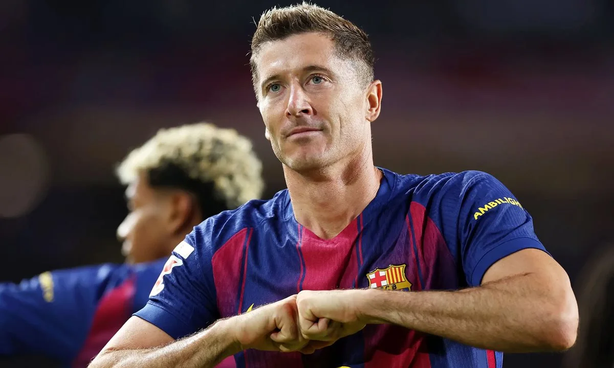 Barcelona pode fechar venda de Lewandowski por mais de R$ 200 milhões